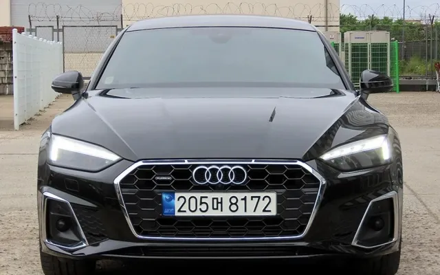 인천실매물중고차매매사이트 A5 (F5) 40 TFSI 콰트로 프리미엄 스포트백 매물 사진 17 - 2023/03 42,160km